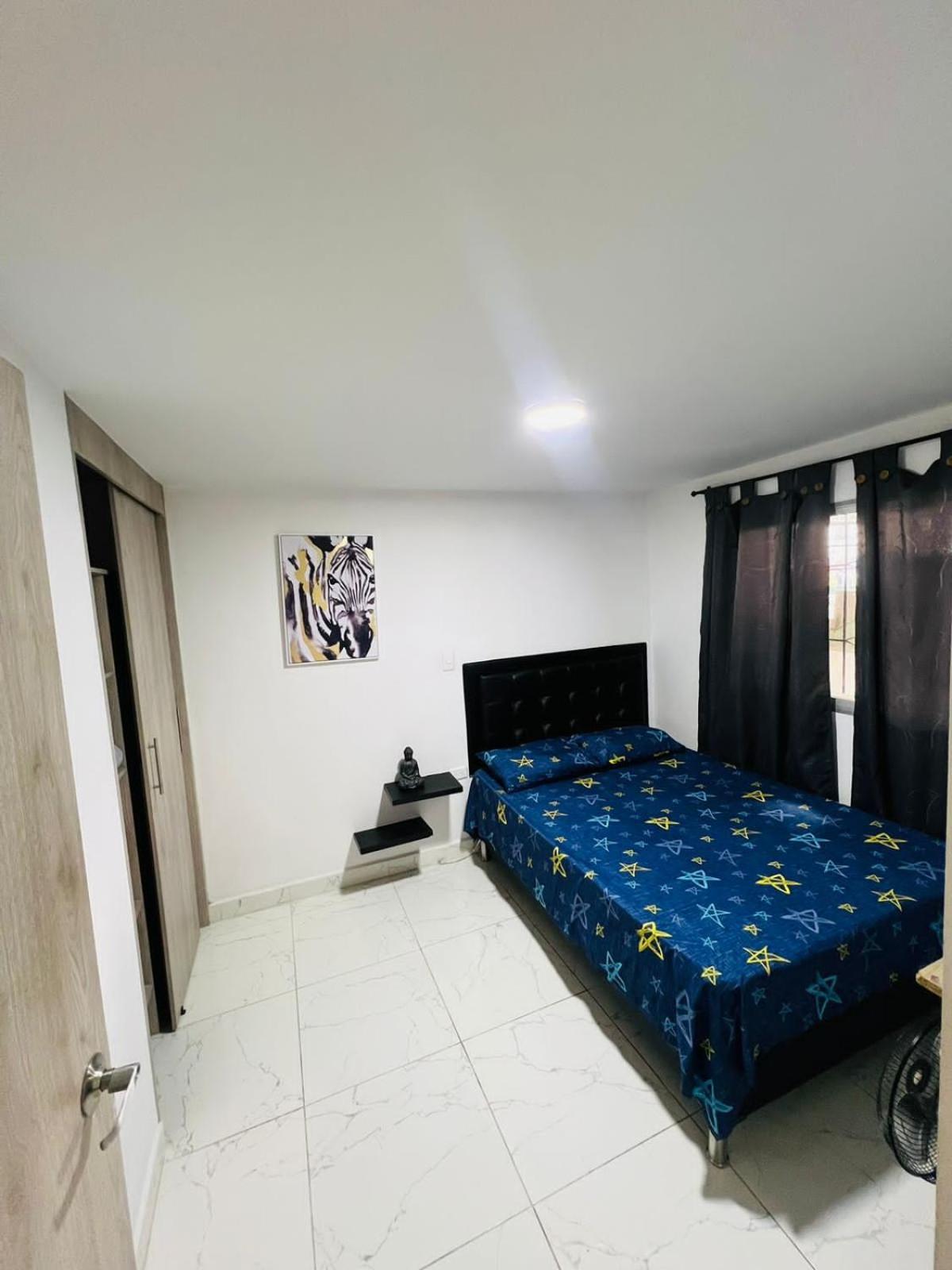 Hostal Campo Amor Медельїн Екстер'єр фото